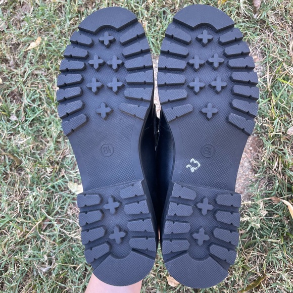 Black Leather Loafers - Picture 4 of 6